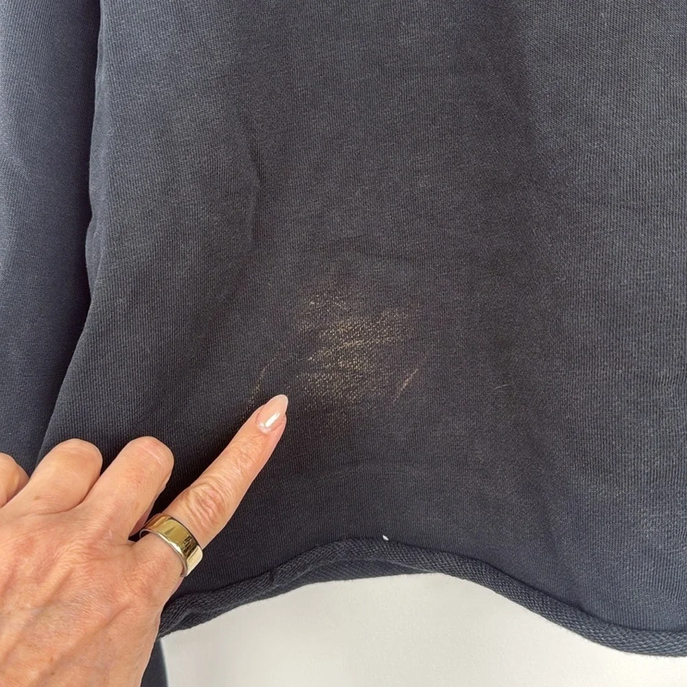 JoyLab Cropped Distressed Crew Neck Black Sweatshirt Size Medium - Picture 6 of 8